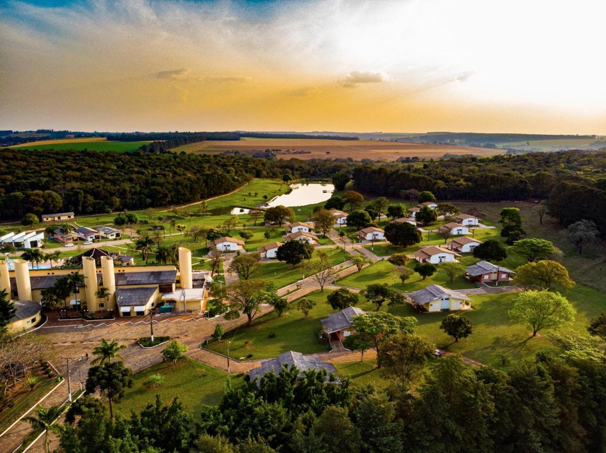 Vale Das Aguas Fazenda Resort Águas de Santa Barbara Kültér fotó